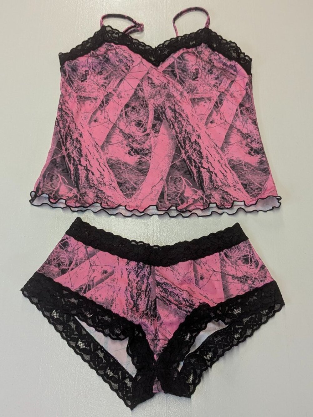 NWOT Wilderness Dreams Size Small Pink/Black "Naked North" Camo Lingerie